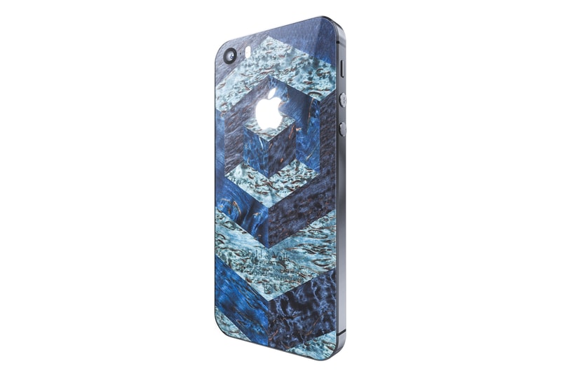 Feld & Volk’s iPhone SE