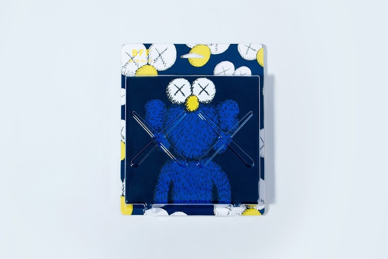 KAWS 全新個人藝術展覽「BFF」紀念單品發售詳情公佈