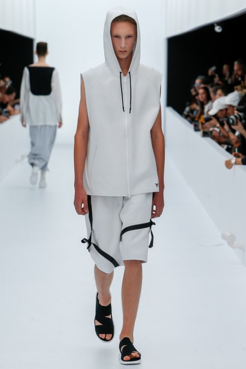 未來之時裝展－Y-3 2017 春夏系列