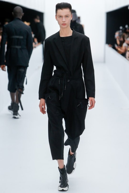 未來之時裝展－Y-3 2017 春夏系列