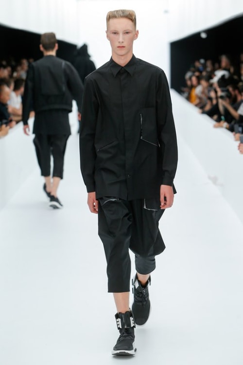 未來之時裝展－Y-3 2017 春夏系列