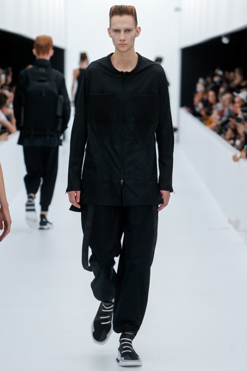 未來之時裝展－Y-3 2017 春夏系列