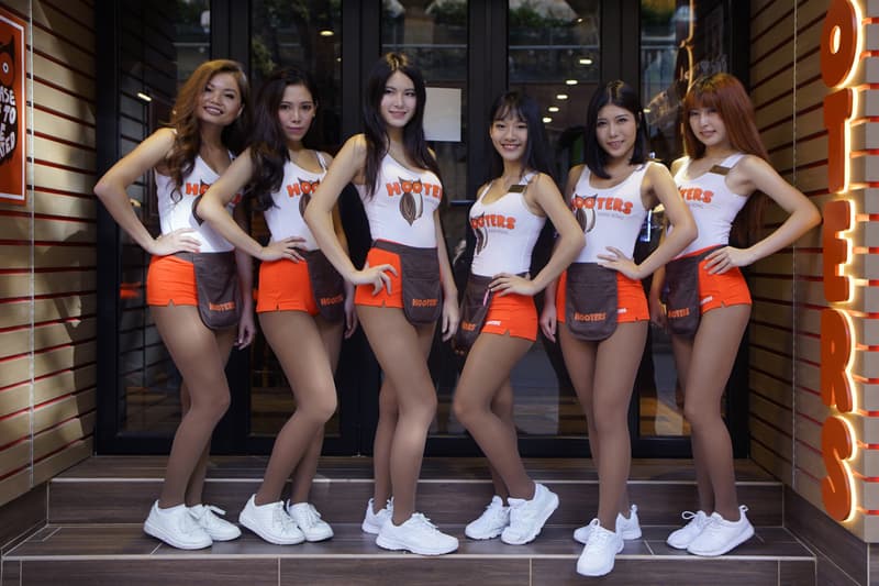 Hooters girl hong kong