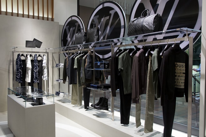 近 4 千人圍攻伊勢丹﹣ 率先走進 Louis Vuitton x fragment design 期間限定店