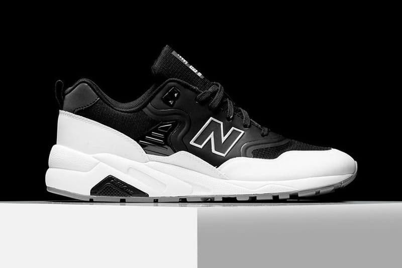 New Balance MRT580 Re-Engineered 全新配色設計「Tuxedo」