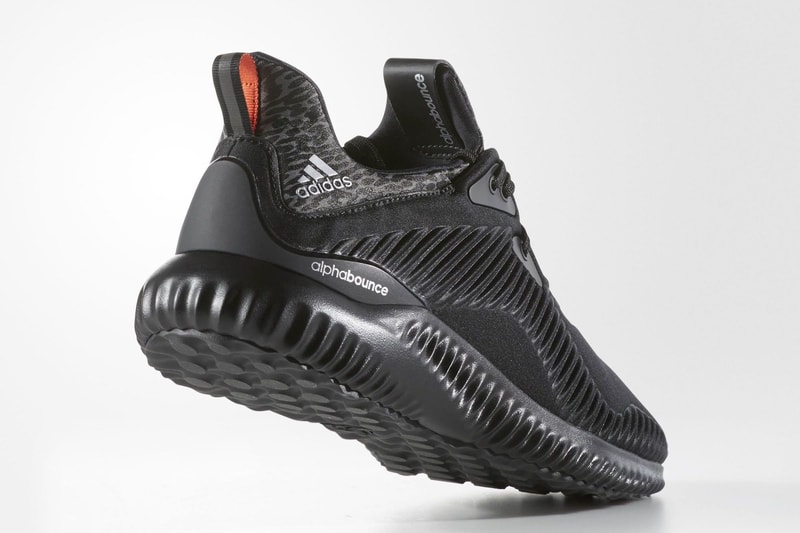 adidas AlphaBOUNCE All Black