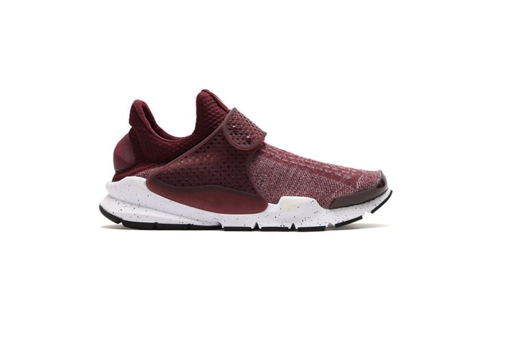 atmos 限定!NIKE SPORTSWEAR「SOCK DART」經典酒紅色發表
