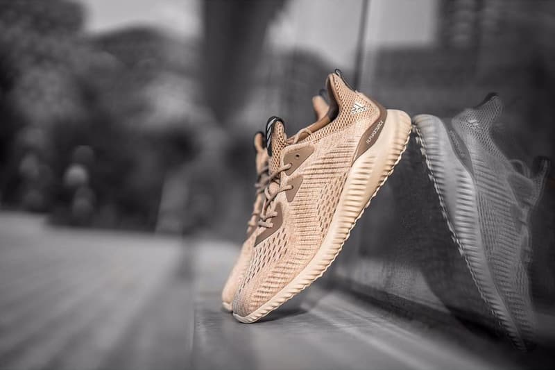 adidas AlphaBOUNCE Beige