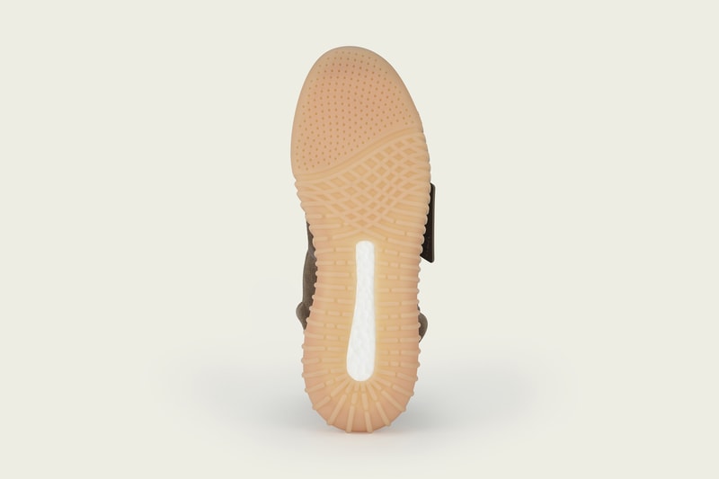 adidas Originals x Kanye West 最新 YEEZY BOOST 750 淺啡配色入手情報
