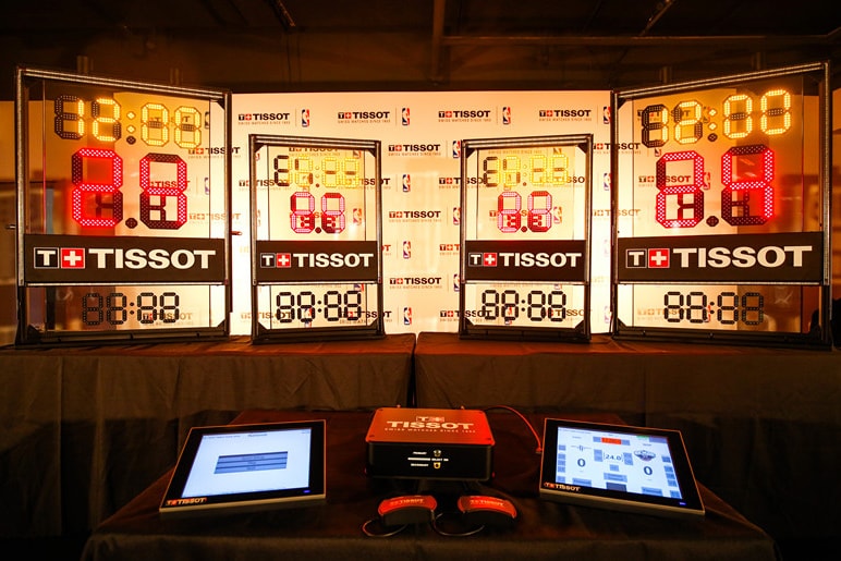 Tissot 與 NBA 合作倒計時顯示板首度亮相 NBA 中國賽