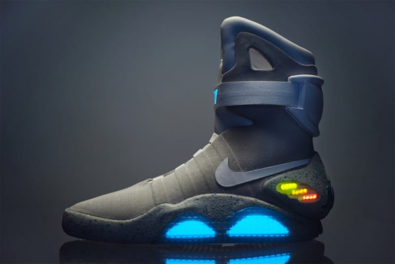 Nike Air Mag 紐約拍賣會 155 萬天價成交！