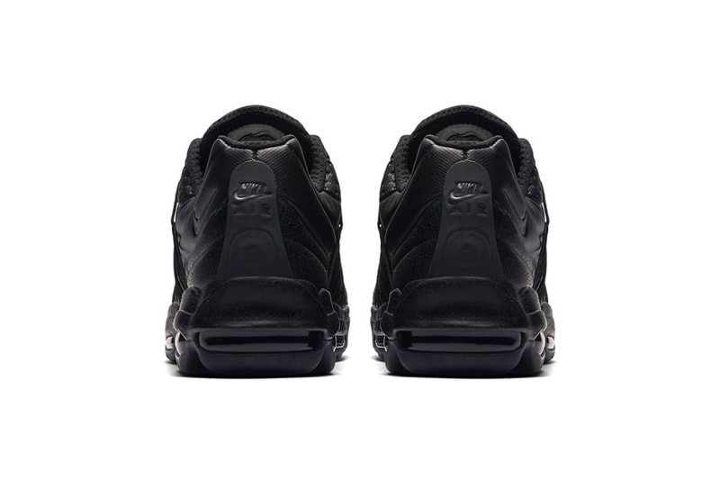 Nike Air Max 95 Ultra Blacked-out