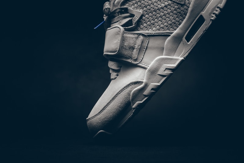 Nike Air Trainer Cruz 「Light Bone」