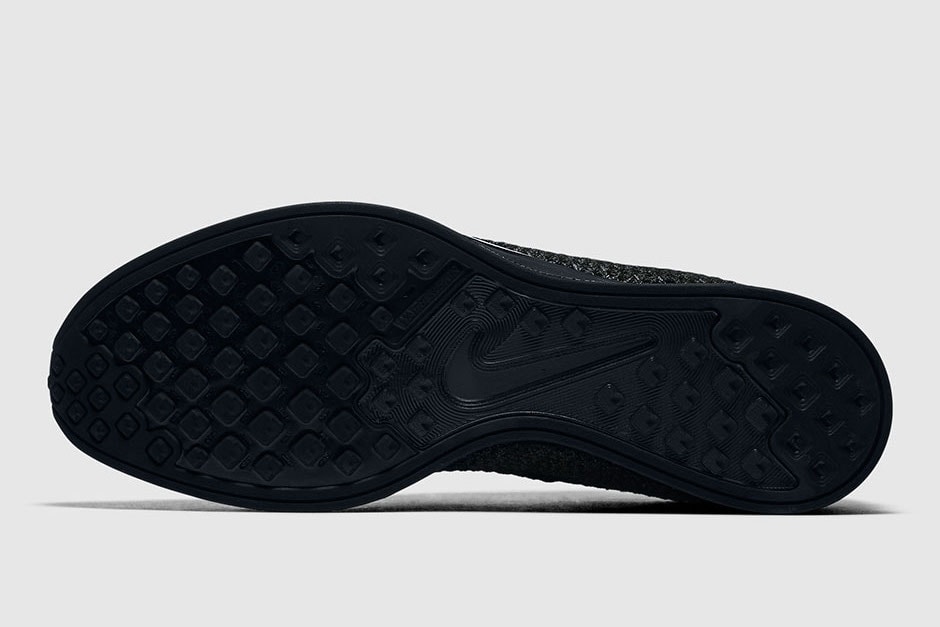 Nike Flyknit Racer “Triple Black” Official Images