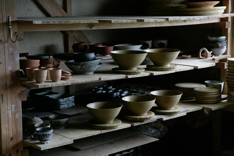 《由土而生 - 小野哲平陶展 TEPPEI ONO IN TAIWAN》小器藝廊開催