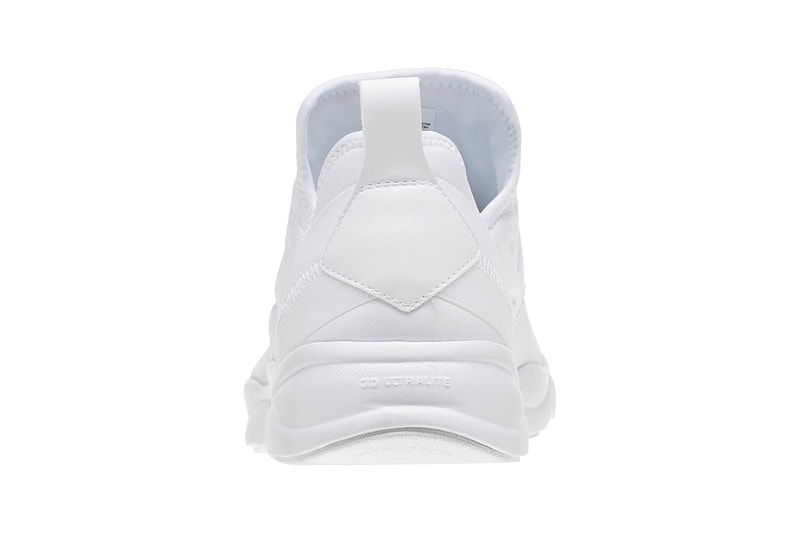 Reebok Furylite Slip On 全新黑、白配色上架