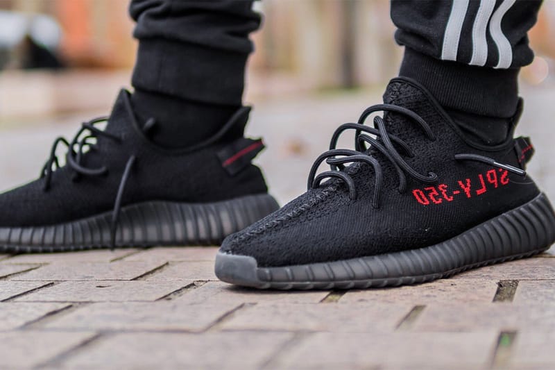 adidas yeezy 350 v2 black red