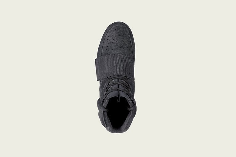 YEEZY 750 Cleat 黑魂配色！