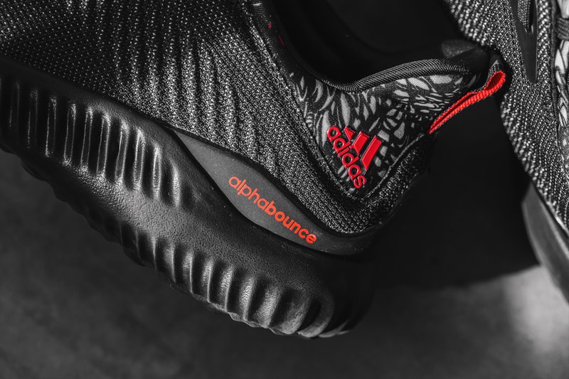 近賞 adidas 最新 AlphaBOUNCE 黑魂「CNY」別注以及黑白新色