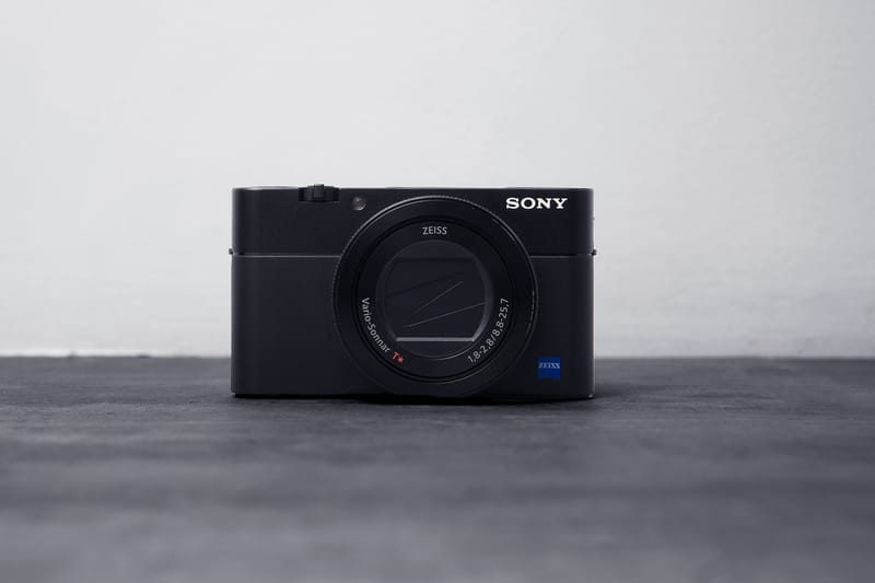 【HYPEBEAST HK 聖誕特備】Christmas Giveaway 無料放送 Day 9－Sony RX100 V 相機