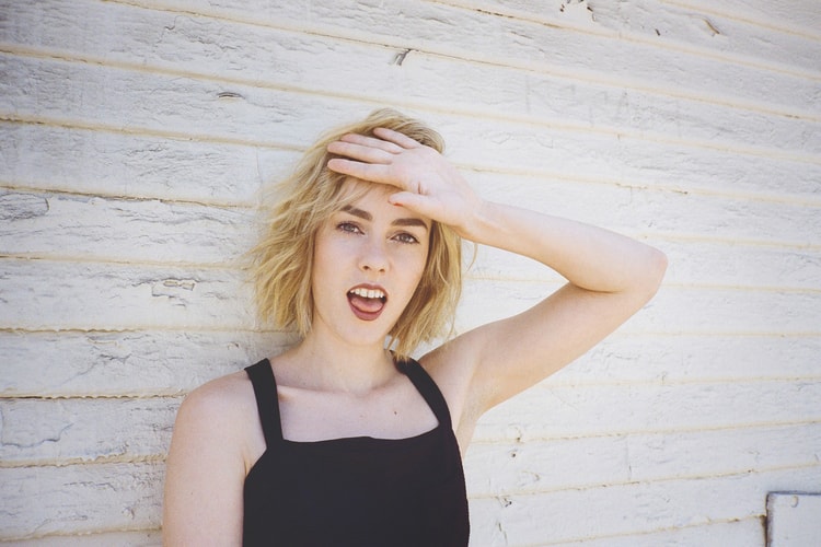 背後的故事 -Tom Ford 電影《Nocturnal Animals》Jena Malone 穿起的 Comme Des Garçons