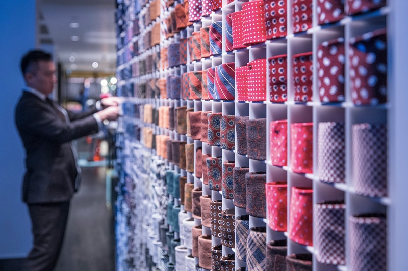 HYPEBEAST 專訪全球知名西裝品牌 Suitsupply 香港店及創辦人 Fokke De Jong