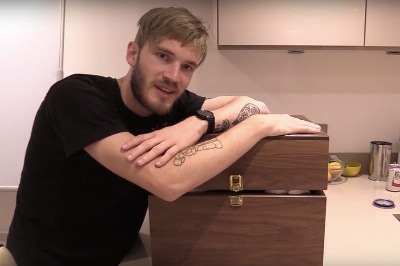 YouTube 送了什麼給 PewDiePie 作為慶祝他 5,000 萬人訂閱達成？