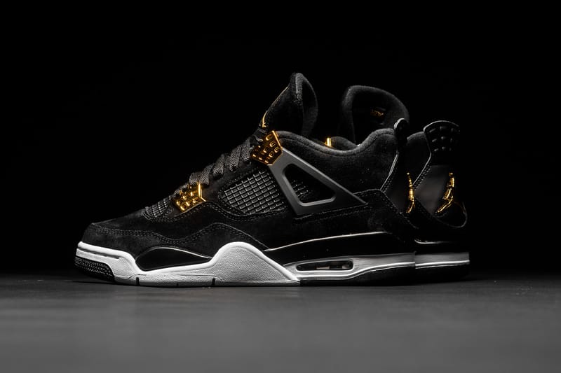 近賞 Air Jordan 4 Retro 全新配色設計「Royalty」