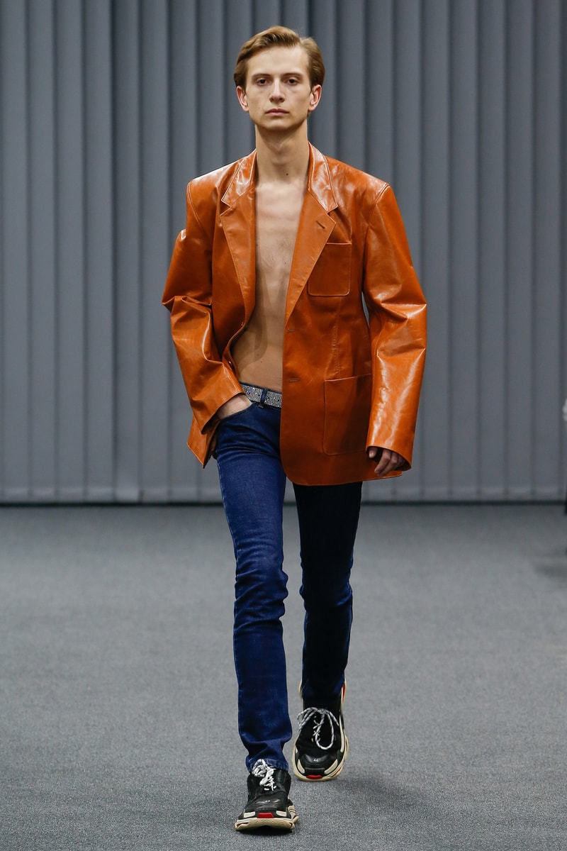Balenciaga 2017 Fall/Winter Collection