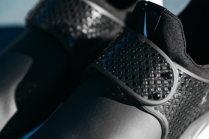 Nike Sock Dart SE Black/White Weatherproof Closer Look