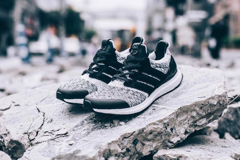 Social Status x Sneakersnstuff x adidas 三方聯名 UltraBOOST 鞋款