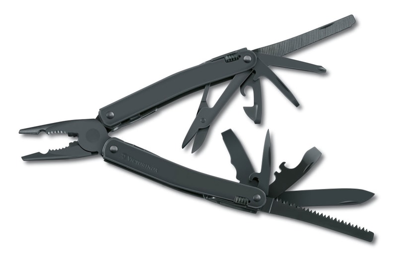 Victorinox「SwissTool」多功能工具推出全新啞黑配色