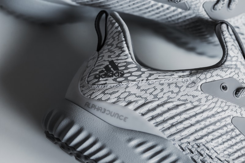 adidas AlphaBOUNCE 全新灰白配色上架