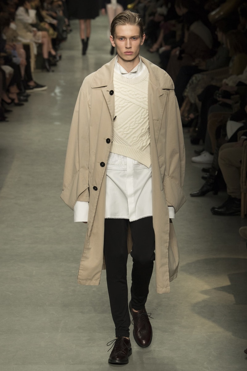 Burberry 2017 February Collection