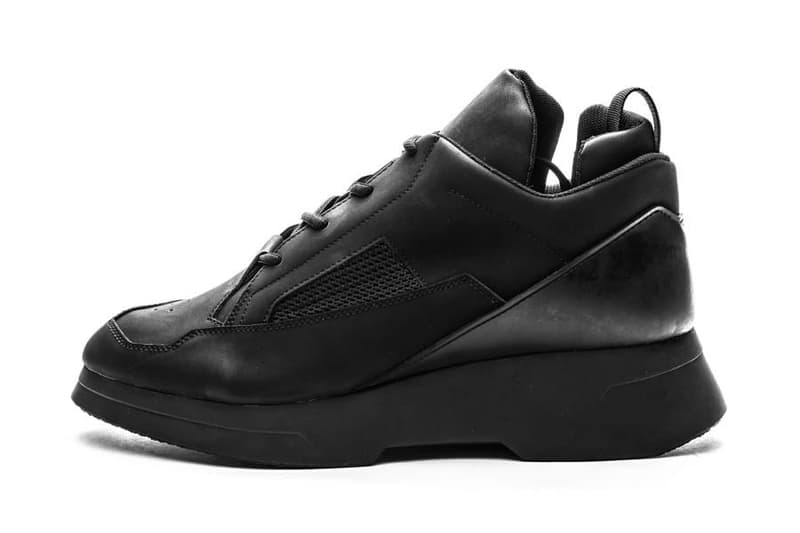 JULIUS Online Shop Debut Limited Sneakers