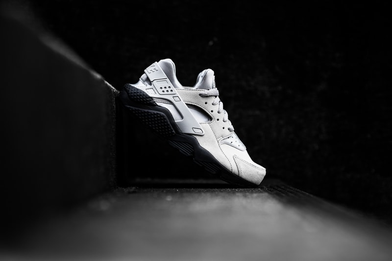 Nike Air Huarache “Matte Silver”