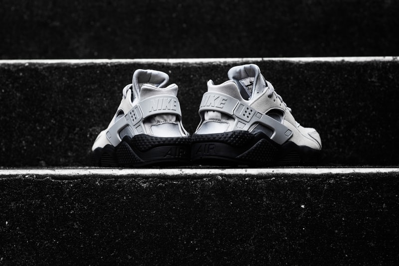 Nike Air Huarache “Matte Silver”