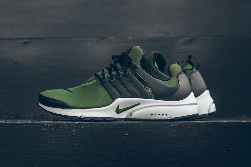 nike air presto essential legion green