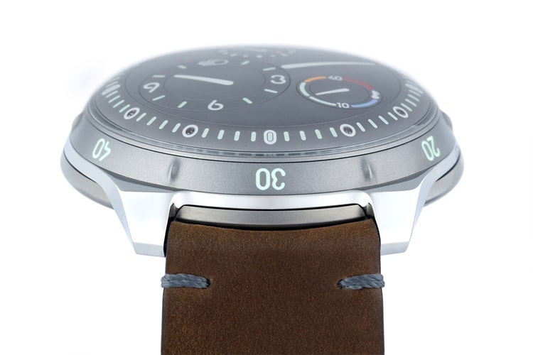 全球錶迷關注的錶牌 Ressence 全新灰調 Type 5G