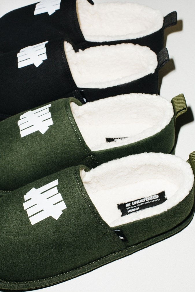 UNDEFEATED House Slippers