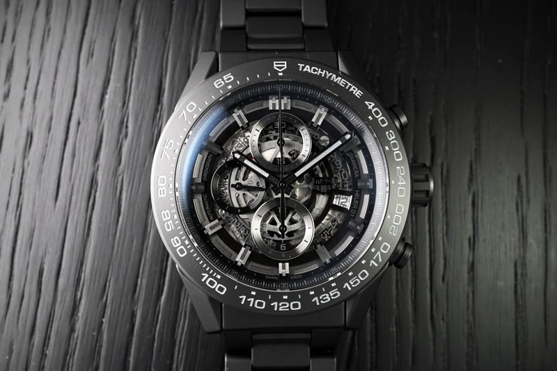 Baselworld 2017 - TAG Heuer CARRERA Heuer 01 曼聯特別版腕錶