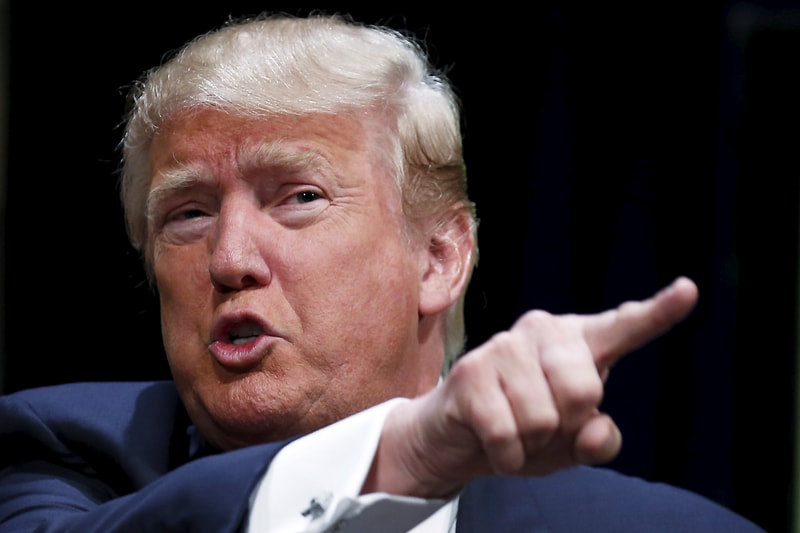 出爾反爾－美國總統 Donald Trump 竟在使用 iPhone