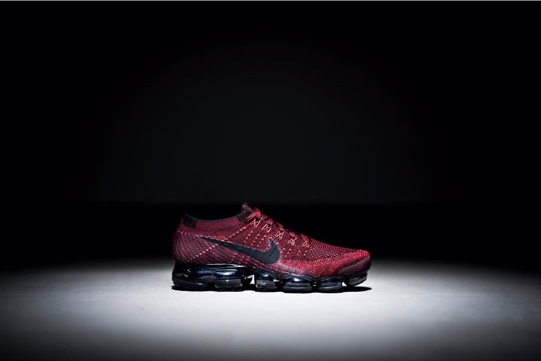 Nike Air VaporMax Red/Black First Look