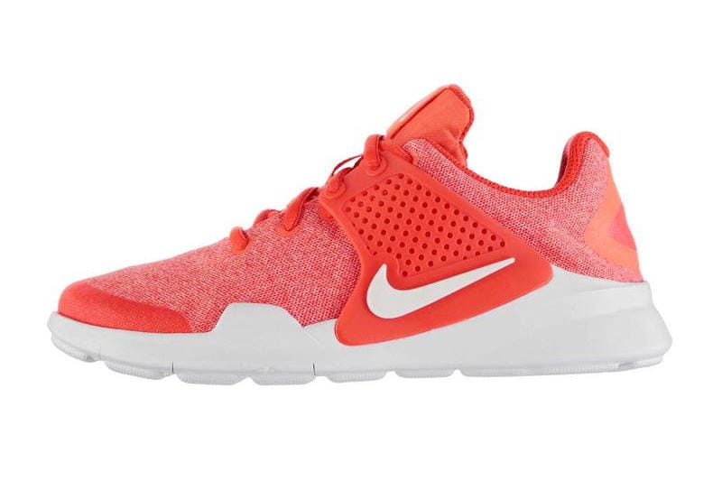 nike arrowz red