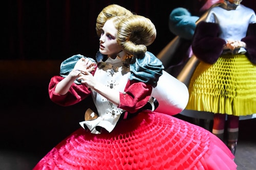 UNDERCOVER 2017 秋冬女裝系列