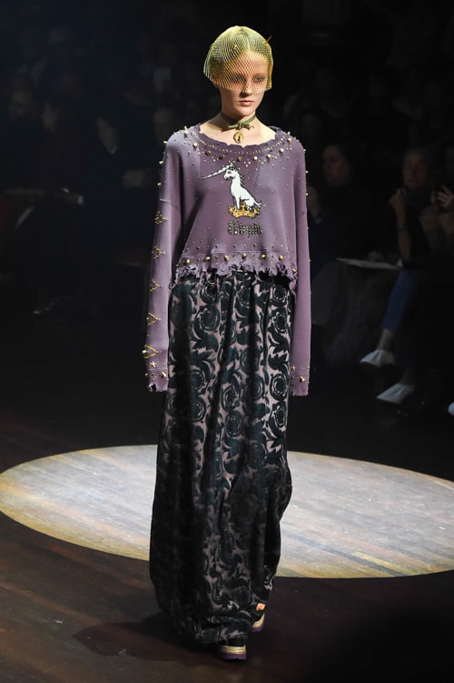 UNDERCOVER 2017-18 Autumn Winter Women's Collection