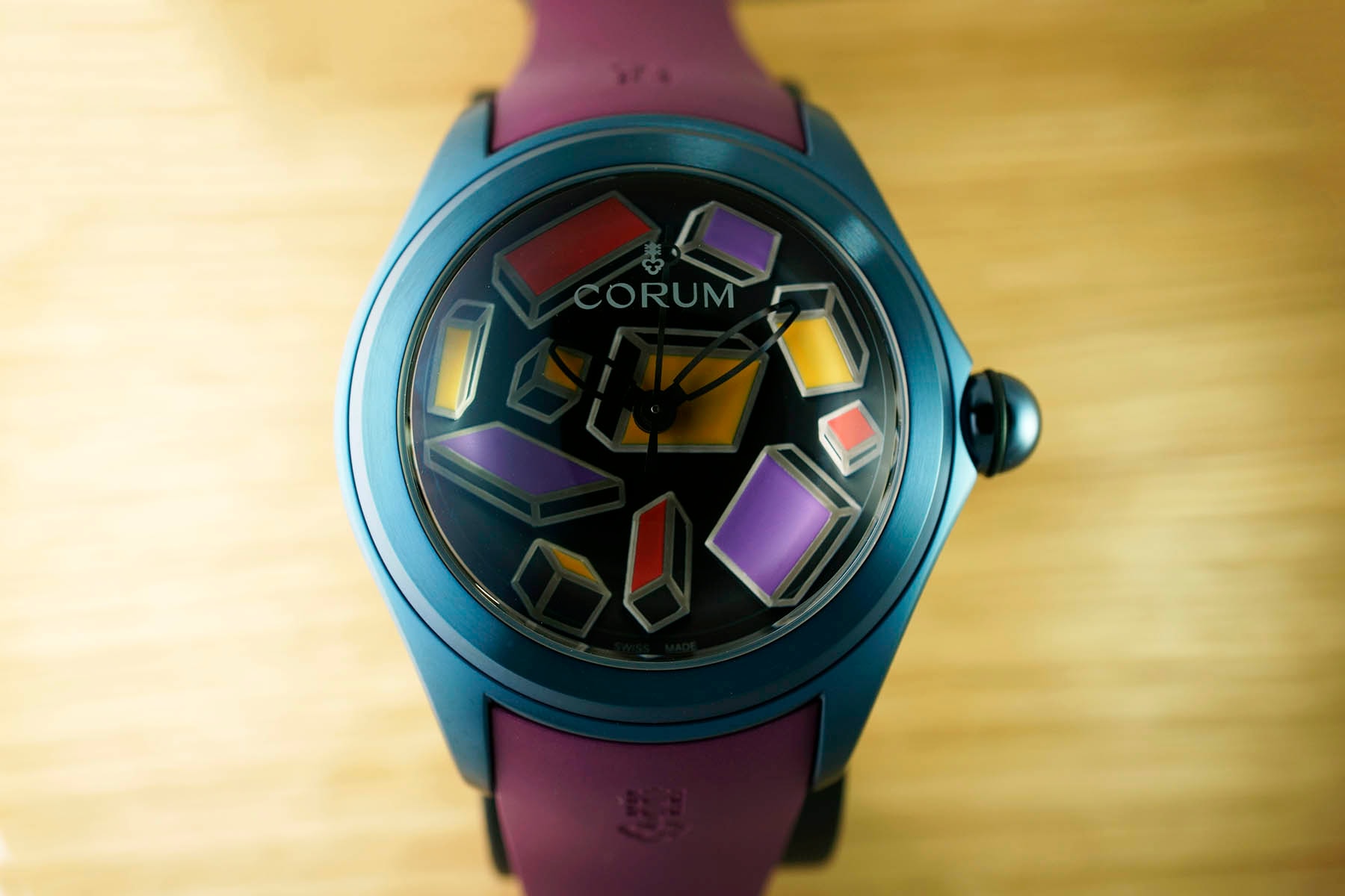Corum Bubble Watch 變成 Steve Aoki 的創意平台