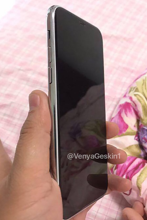 iPhone 8 實物樣品模型流出？！
