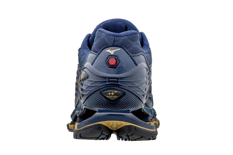 Mizuno x Lamborghini Wave Tenjin 2