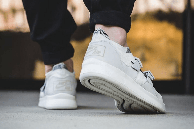 Nike Air Sock Racer Flyknit Black & White